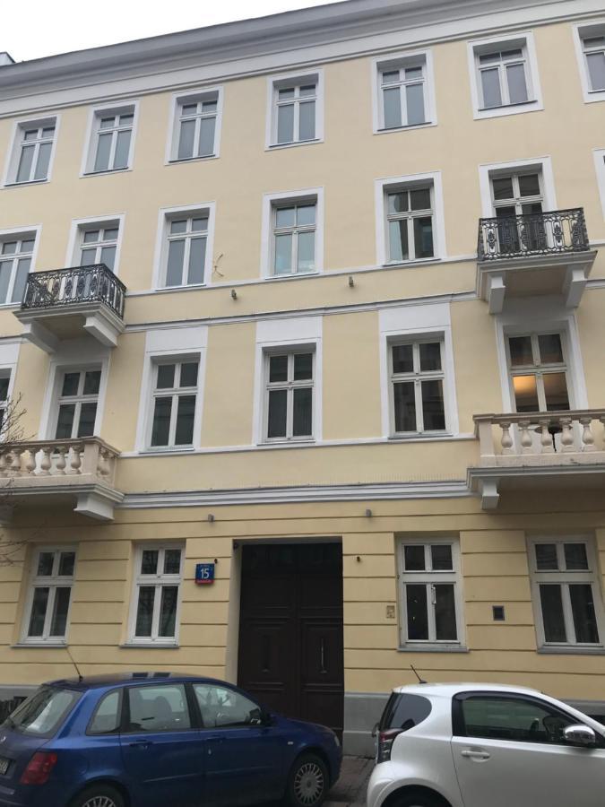 Wilcza Apartments Варшава Екстер'єр фото