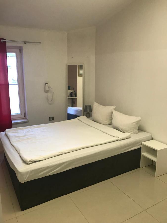 Wilcza Apartments Варшава Екстер'єр фото